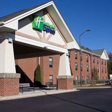 Holiday Inn Express West Jefferson By Ihg Екстериор снимка