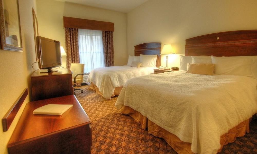 Holiday Inn Express West Jefferson By Ihg Стая снимка
