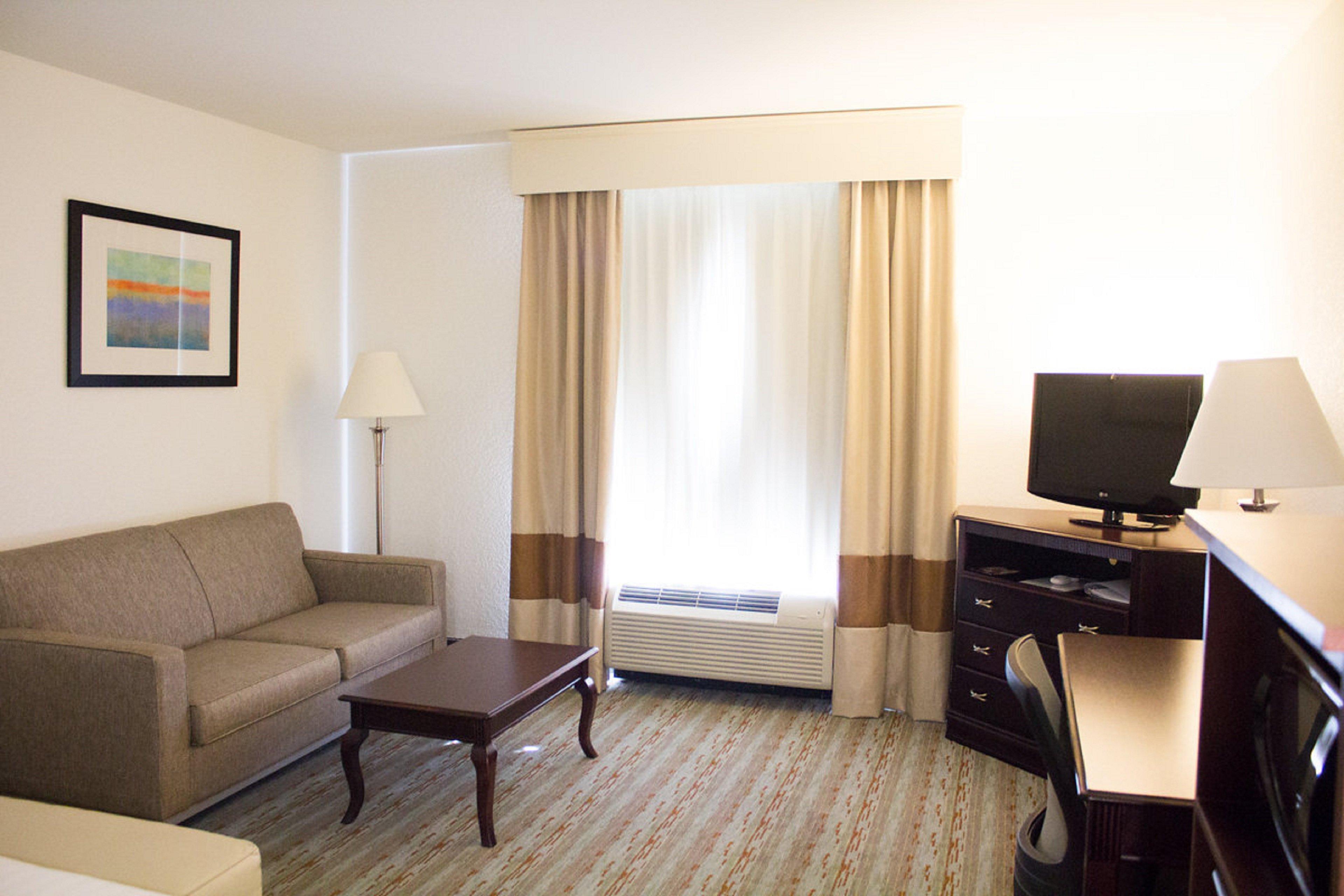 Holiday Inn Express West Jefferson By Ihg Екстериор снимка