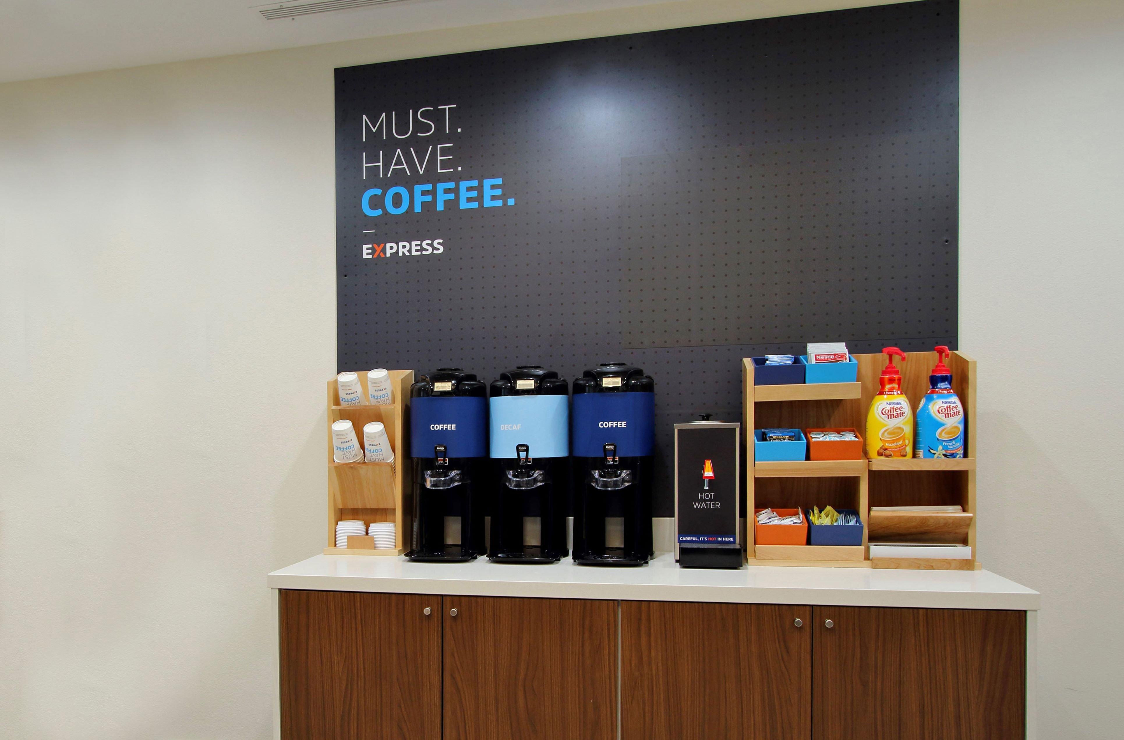 Holiday Inn Express West Jefferson By Ihg Екстериор снимка
