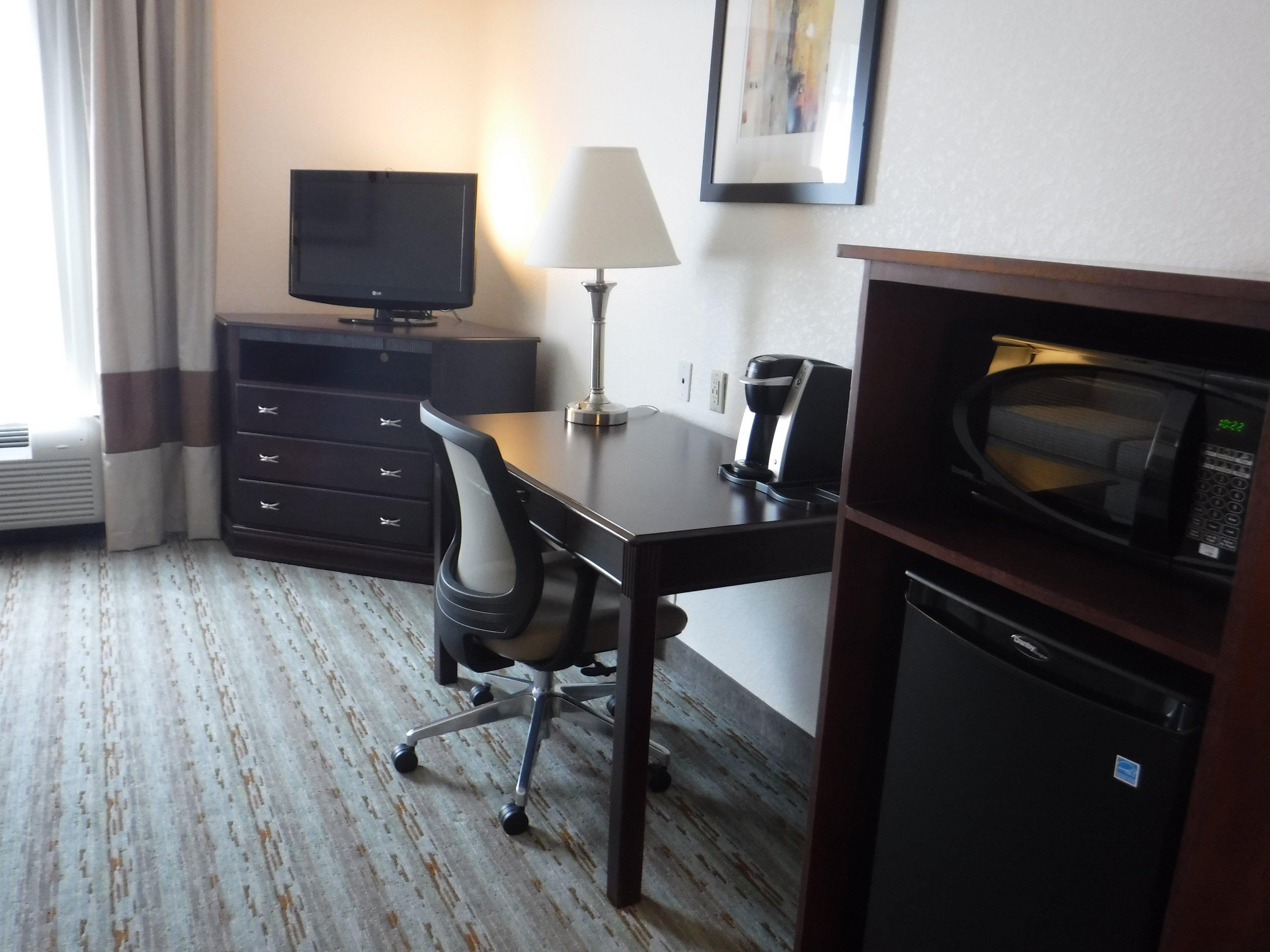 Holiday Inn Express West Jefferson By Ihg Екстериор снимка