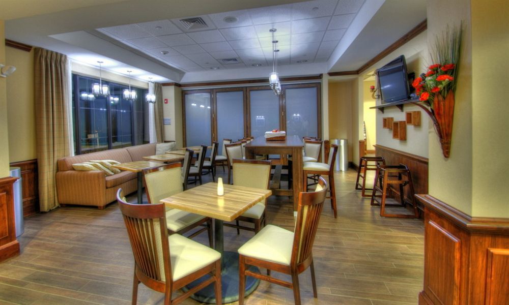 Holiday Inn Express West Jefferson By Ihg Ресторант снимка