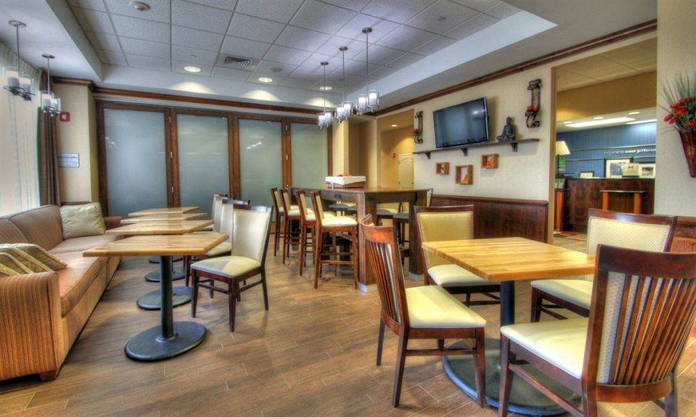 Holiday Inn Express West Jefferson By Ihg Екстериор снимка